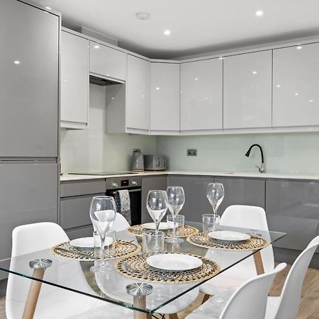 Apartamento Star London Vivian Avenue 2-Bed Retreat With Garden The Hyde Exterior foto