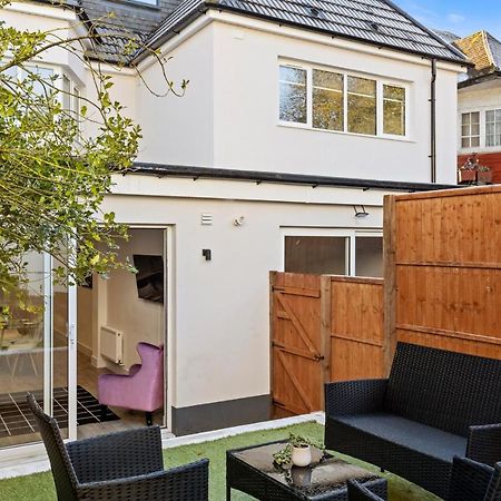 Apartamento Star London Vivian Avenue 2-Bed Retreat With Garden The Hyde Exterior foto